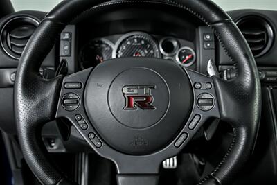 2016 Nissan GT-R Premium-BONE STOCK-IMMACULATE GT-R!   - Photo 26 - Joliet, IL 60435