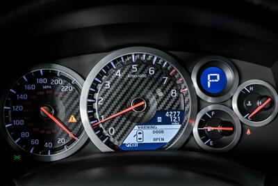 2016 Nissan GT-R Premium-BONE STOCK-IMMACULATE GT-R!   - Photo 37 - Joliet, IL 60435