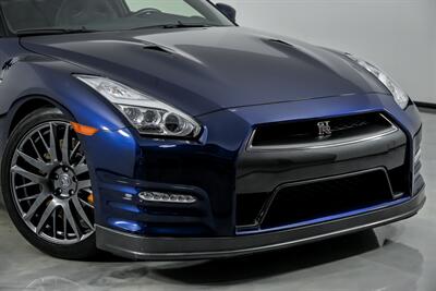 2016 Nissan GT-R Premium-BONE STOCK-IMMACULATE GT-R!   - Photo 3 - Joliet, IL 60435