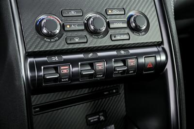 2016 Nissan GT-R Premium-BONE STOCK-IMMACULATE GT-R!   - Photo 33 - Joliet, IL 60435