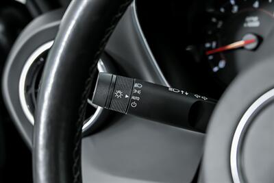 2017 Chevrolet Camaro SS   - Photo 27 - Joliet, IL 60435
