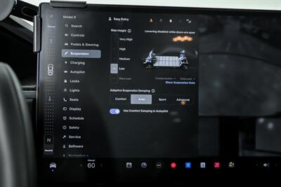 2022 Tesla Model X Plaid-6 SEATER!   - Photo 33 - Joliet, IL 60435