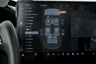 2022 Tesla Model X Plaid-6 SEATER!   - Photo 36 - Joliet, IL 60435
