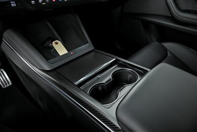 2022 Tesla Model X Plaid-6 SEATER!   - Photo 39 - Joliet, IL 60435