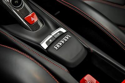 2017 Ferrari 488 GTB   - Photo 38 - Joliet, IL 60435