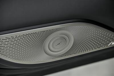 2025 Mercedes-Benz AMG S 63 E Performance-MASSIVE $222K MSRP - Photo 19 - Joliet, IL 60435