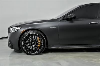 2025 Mercedes-Benz AMG S 63 E Performance-MASSIVE $222K MSRP - Photo 7 - Joliet, IL 60435