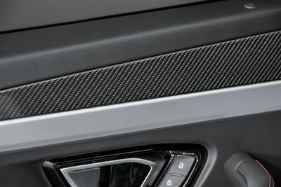 2022 Lamborghini Urus   - Photo 23 - Joliet, IL 60435
