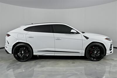 2022 Lamborghini Urus   - Photo 14 - Joliet, IL 60435