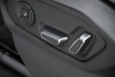 2022 Lamborghini Urus   - Photo 32 - Joliet, IL 60435