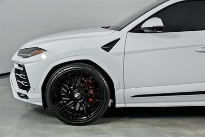 2022 Lamborghini Urus   - Photo 7 - Joliet, IL 60435