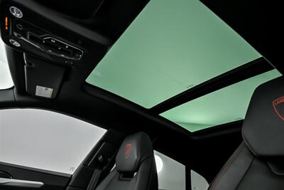 2022 Lamborghini Urus   - Photo 29 - Joliet, IL 60435