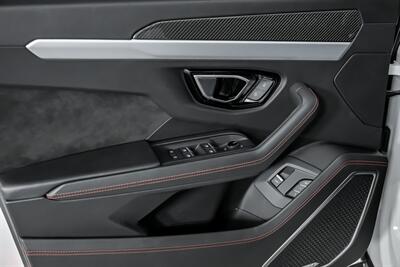 2022 Lamborghini Urus   - Photo 22 - Joliet, IL 60435