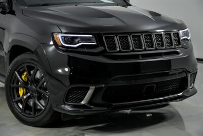 2021 Jeep Grand Cherokee Trackhawk   - Photo 2 - Joliet, IL 60435
