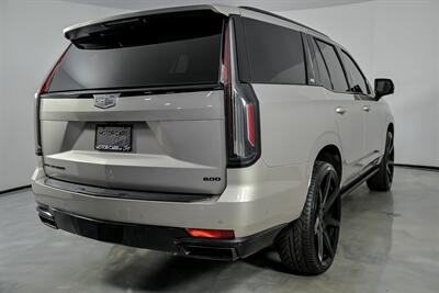 2022 Cadillac Escalade Sport Platinum   - Photo 12 - Joliet, IL 60435