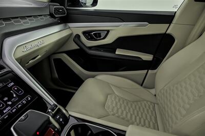 2021 Lamborghini Urus - Photo 38 - Joliet, IL 60435
