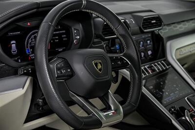 2021 Lamborghini Urus - Photo 24 - Joliet, IL 60435