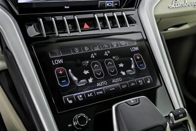 2021 Lamborghini Urus - Photo 35 - Joliet, IL 60435