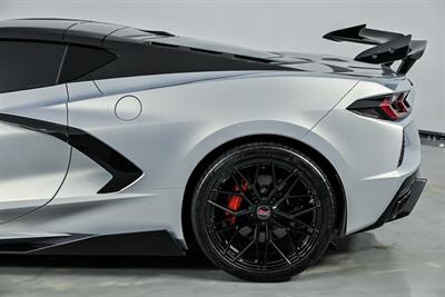 2023 Chevrolet Corvette Stingray   - Photo 9 - Joliet, IL 60435