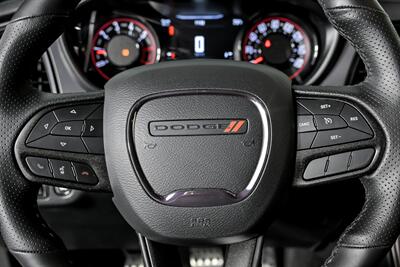 2023 Dodge Challenger R/T   - Photo 27 - Joliet, IL 60435