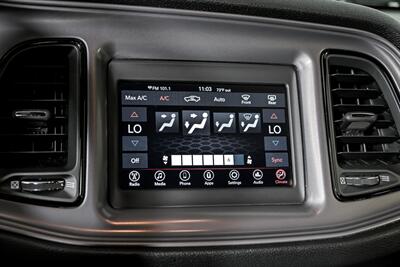 2023 Dodge Challenger R/T   - Photo 30 - Joliet, IL 60435