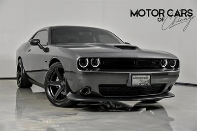 2023 Dodge Challenger R/T   - Photo 1 - Joliet, IL 60435
