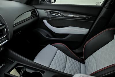 2024 Cadillac CT5-V Blackwing - Photo 38 - Joliet, IL 60435