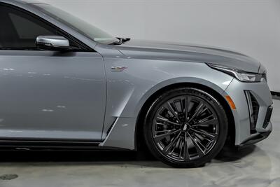 2024 Cadillac CT5-V Blackwing - Photo 15 - Joliet, IL 60435