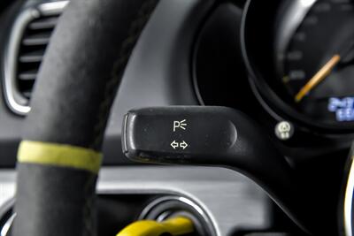 2016 Porsche Cayman GT4   - Photo 25 - Joliet, IL 60435