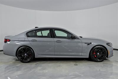 2023 BMW M5 COMPETITION   - Photo 14 - Joliet, IL 60435