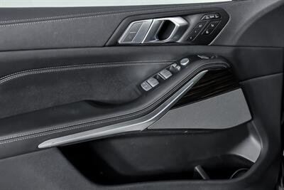 2022 BMW X7 M50i   - Photo 18 - Joliet, IL 60435