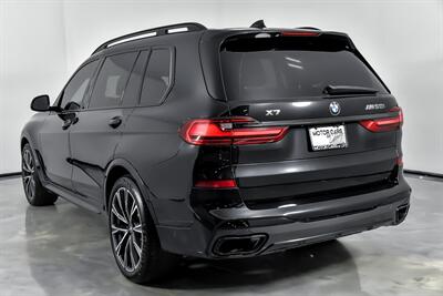 2022 BMW X7 M50i   - Photo 10 - Joliet, IL 60435