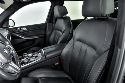 2022 BMW X7 M50i   - Photo 23 - Joliet, IL 60435