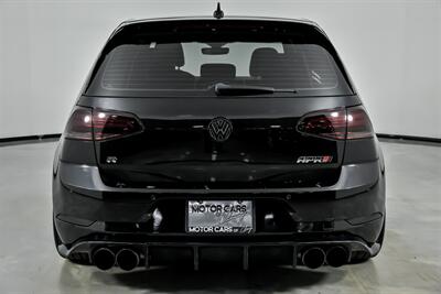 2018 Volkswagen Golf R 4Motion   - Photo 11 - Joliet, IL 60435