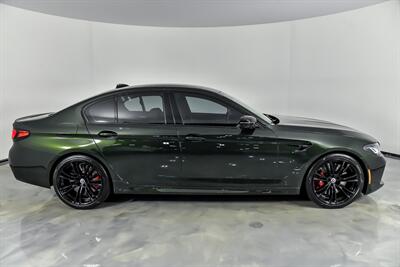 2023 BMW M5 COMPETITION-RARE SAN REMO GREEN   - Photo 14 - Joliet, IL 60435