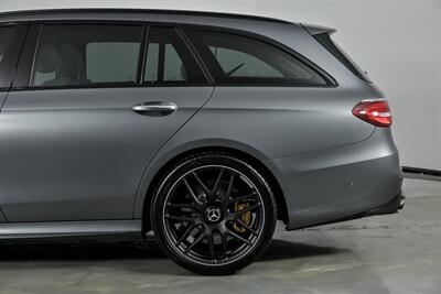 2019 Mercedes-Benz AMG E 63 S-CARBON CERAMICS-FACTORY MATTE!   - Photo 9 - Joliet, IL 60435