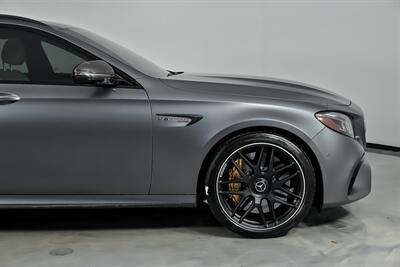 2019 Mercedes-Benz AMG E 63 S-CARBON CERAMICS-FACTORY MATTE!   - Photo 15 - Joliet, IL 60435
