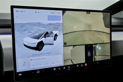 2024 Tesla Cybertruck -OVER $30K MODS   - Photo 27 - Joliet, IL 60435