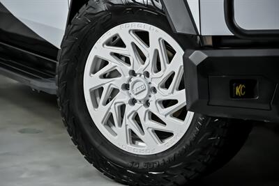 2024 Tesla Cybertruck -OVER $30K MODS   - Photo 4 - Joliet, IL 60435