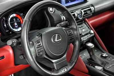 2022 Lexus IS 500 F SPORT Performance   - Photo 25 - Joliet, IL 60435