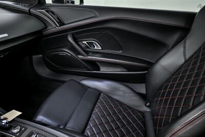 2017 Audi R8 5.2 quattro V10 Plus   - Photo 34 - Joliet, IL 60435