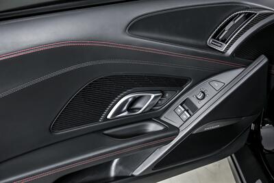 2017 Audi R8 5.2 quattro V10 Plus   - Photo 16 - Joliet, IL 60435