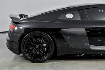 2017 Audi R8 5.2 quattro V10 Plus   - Photo 12 - Joliet, IL 60435