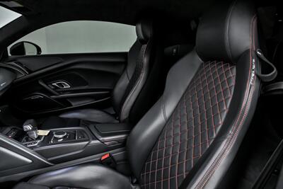 2017 Audi R8 5.2 quattro V10 Plus   - Photo 21 - Joliet, IL 60435