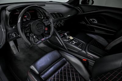 2017 Audi R8 5.2 quattro V10 Plus   - Photo 19 - Joliet, IL 60435