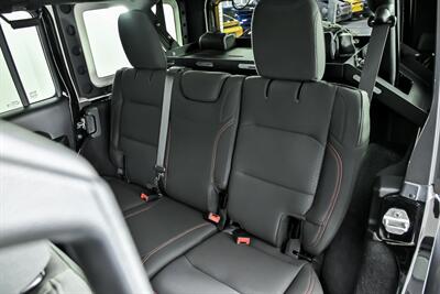 2019 Jeep Wrangler Unlimited Rubicon-$35K MODS-LIFTED & WHEELS!   - Photo 22 - Joliet, IL 60435