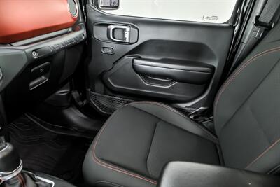 2019 Jeep Wrangler Unlimited Rubicon-$35K MODS-LIFTED & WHEELS!   - Photo 36 - Joliet, IL 60435