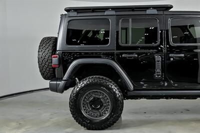 2019 Jeep Wrangler Unlimited Rubicon-$35K MODS-LIFTED & WHEELS!   - Photo 13 - Joliet, IL 60435
