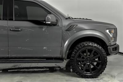 2018 Ford F-150 Raptor   - Photo 13 - Joliet, IL 60435