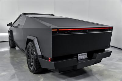 2024 Tesla Cybertruck   - Photo 10 - Joliet, IL 60435